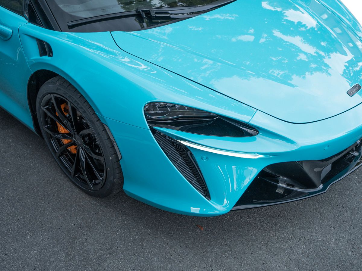 McLaren Artura - Bild 8