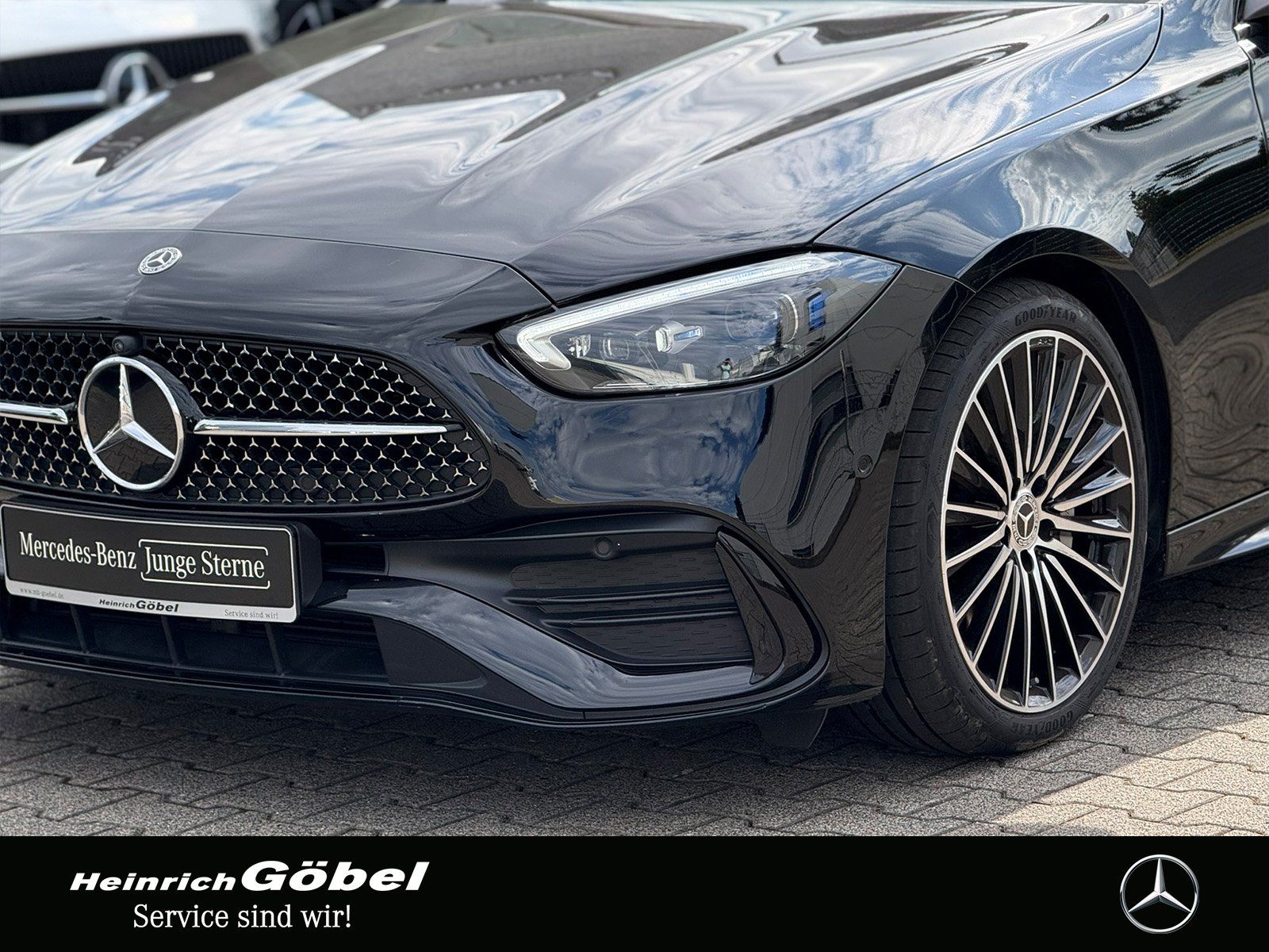 Fahrzeugabbildung Mercedes-Benz C 300 4M T AMG*AHK*SITZKLIMA*PANO*DISTRONIC*360*