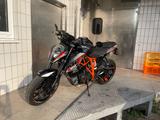KTM 1290 Superduke R Quickshifter Akrapovic - KTM SUPERDUKE