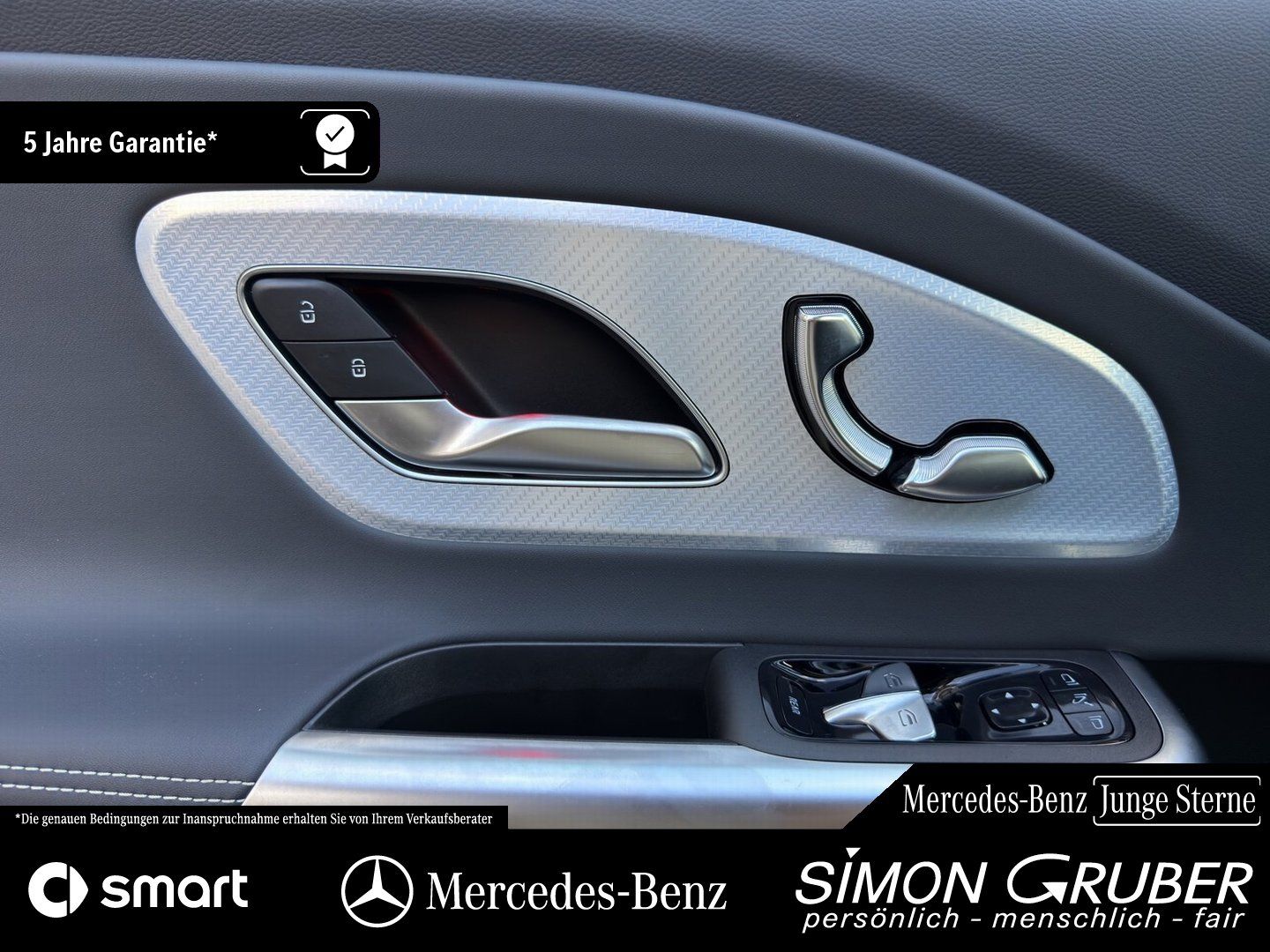 Fahrzeugabbildung Mercedes-Benz CLA 250+ EQ AMG HUD 360 Voll-Leder MBeam AHK