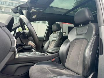 Audi Q7 - 9