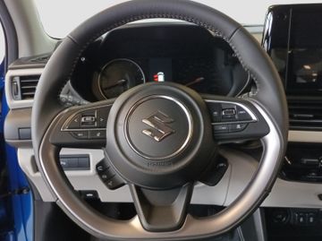 Fotografie 11 des Suzuki Swift Comfort 1.2 Hybrid Navi SHZ Klima