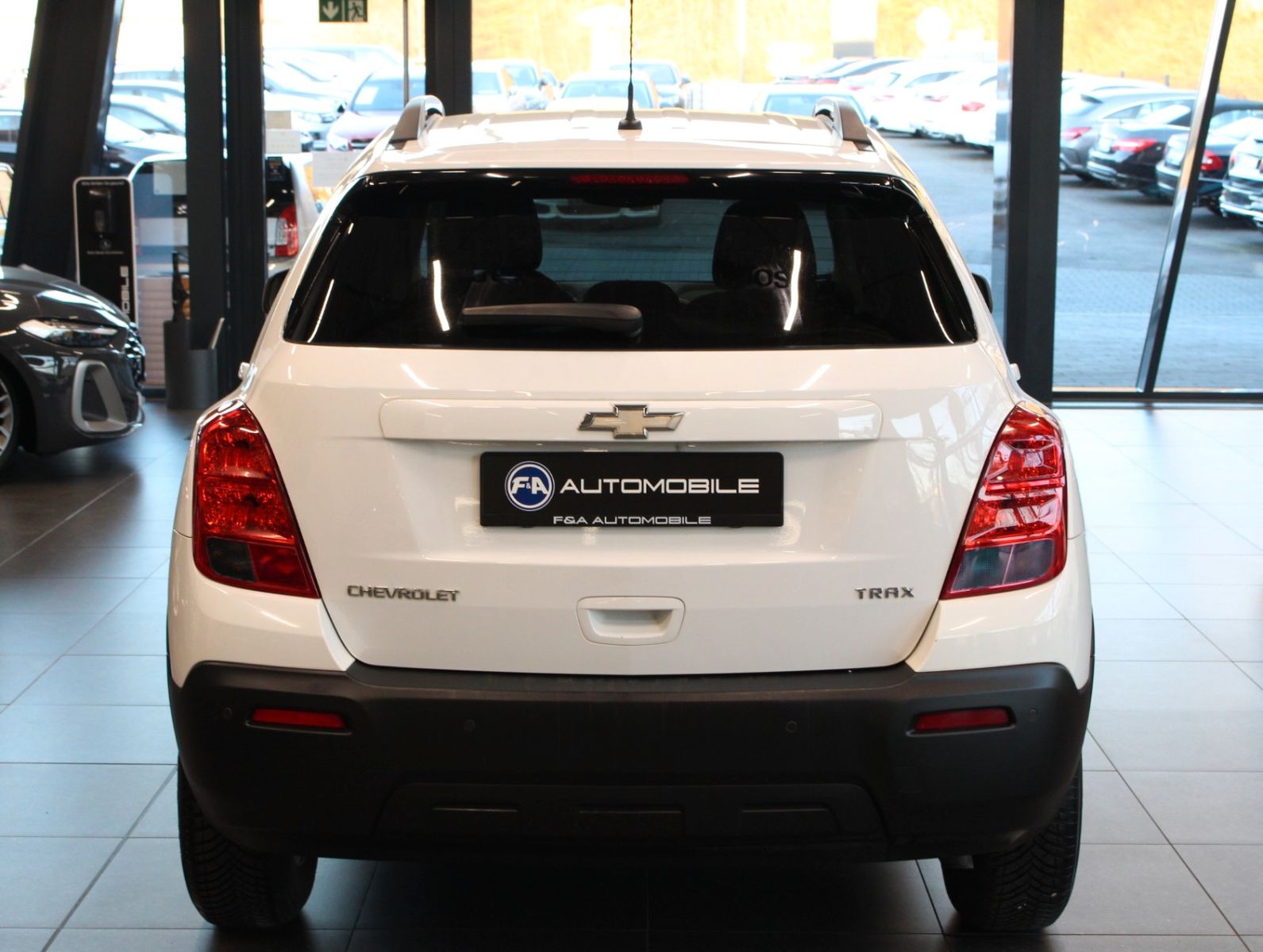 Fahrzeugabbildung Chevrolet Trax LS+ 2.Hand+Klima+Allwetter+Bluetooth