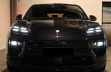 Porsche Macan Electric 4 S - Porsche Macan mit Anhängerkupplung