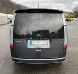 Hyundai STARIA 2.2 CRDi Signature 7-Sitzer Auto 4WD ... - Hyundai STARIA: Von Privat