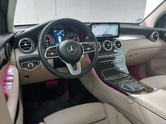 Fahrzeugabbildung Mercedes-Benz GLC 200d 4MATIC NAVI LED AHK 1.HAND S-HEFT