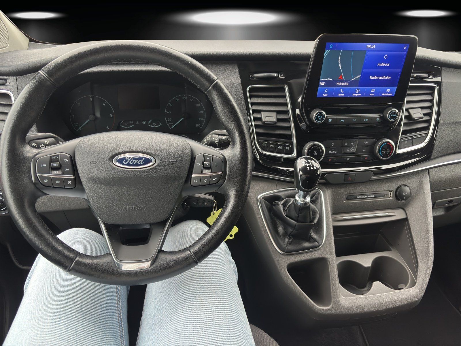 Fahrzeugabbildung Ford Tourneo Custom 2.0 TDCi 320 L2 Trend (EURO 6d)