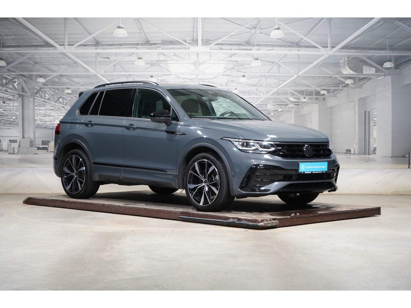 Volkswagen Tiguan R-Line 2.0 TDI 4M AHK Kamera 20-Zoll foto 4