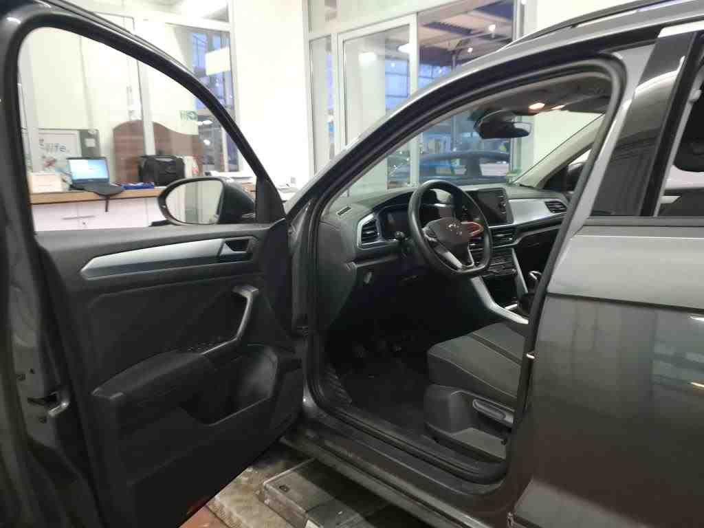 Volkswagen T-Roc - Bild 7