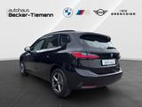 BMW 220i Active Tourer Navi/CarPlay/Parking/AHK/Vorb - BMW 220 Active Tourer mit Benzin-Antrieb: Van, Automatik