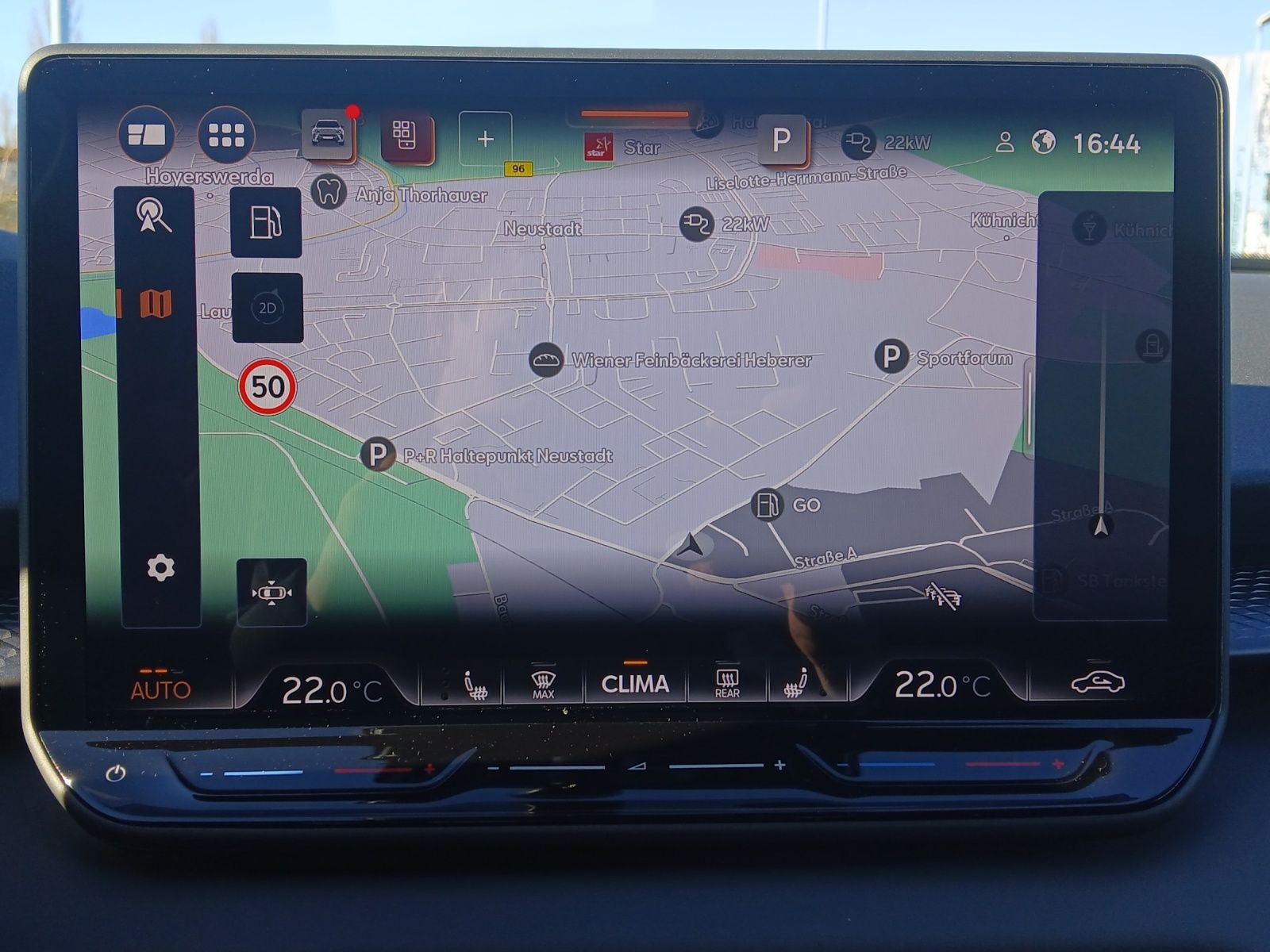 Fahrzeugabbildung CUPRA Terramar 4Drive VZ TSI DSG Matrix ACC SH LRHzg H