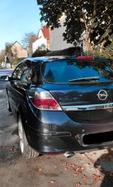 Opel Astra GTC 1.6 ECOTEC Sport 85kW Easytronic Sport - Opel Astra: Easytronic