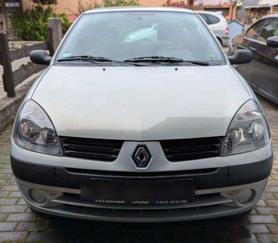 Renault Clio II - Benzin - BJ 2004