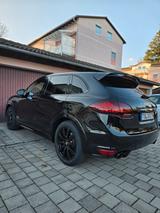 Porsche Cayenne GTS  Approved  - gebrauchte Porsche Cayenne aus dem Jahr 2013