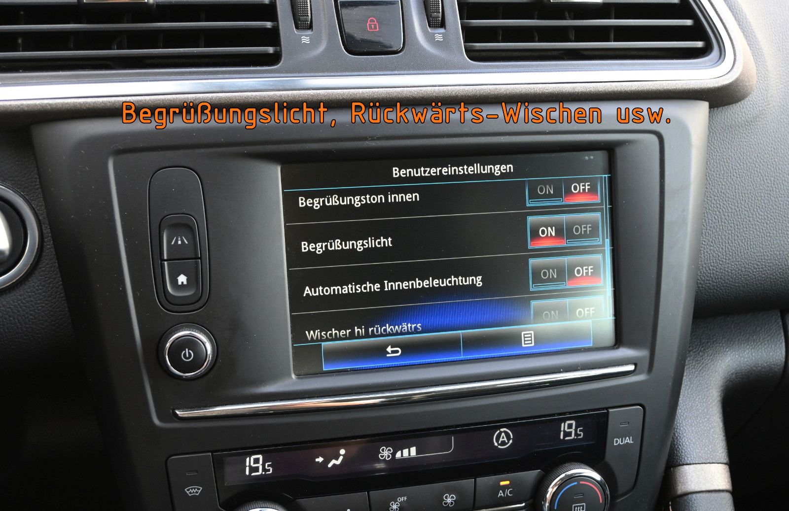 Fahrzeugabbildung Renault Kadjar ENERGY 1,2 TCe 130 XMOD °AHK°NAVI°KEYLESS