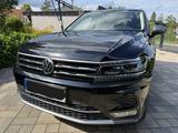 Volkswagen Tiguan Allspace 2.0 TSI 132kW DSG 4MOTION Hi... - Privatanbieter Berlin gebraucht