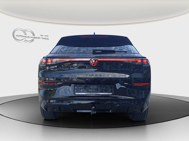 Fahrzeugabbildung Volkswagen T-Roc 1.5 eTSI R-Line DSG Black Style