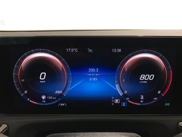 Mercedes-Benz CLA 180 Lim 7-Gang DSG LED KAMERA KLIMA NAV SHZ