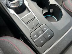 Fahrzeugabbildung Ford Focus Turnier 1.5 EcoBlue ST-Line Temp SHZ Navi