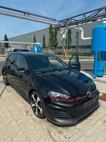 Volkswagen Golf 7 GTI Mit TÜV