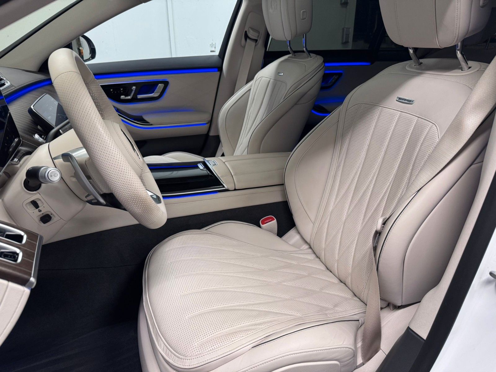 Fahrzeugabbildung Mercedes-Benz S 63 E Performance L *PANORAMA*MANUFAKTUR*