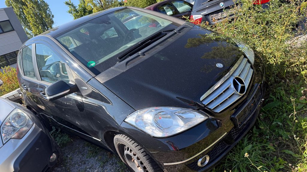 Angebot ansehen Mercedes-Benz A 180