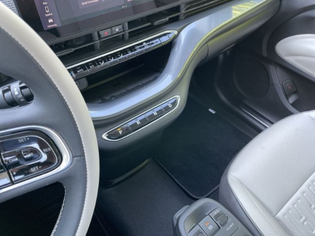 Fahrzeugabbildung Fiat 500e La Prima by Bocelli Android Auto, Sitzheizu