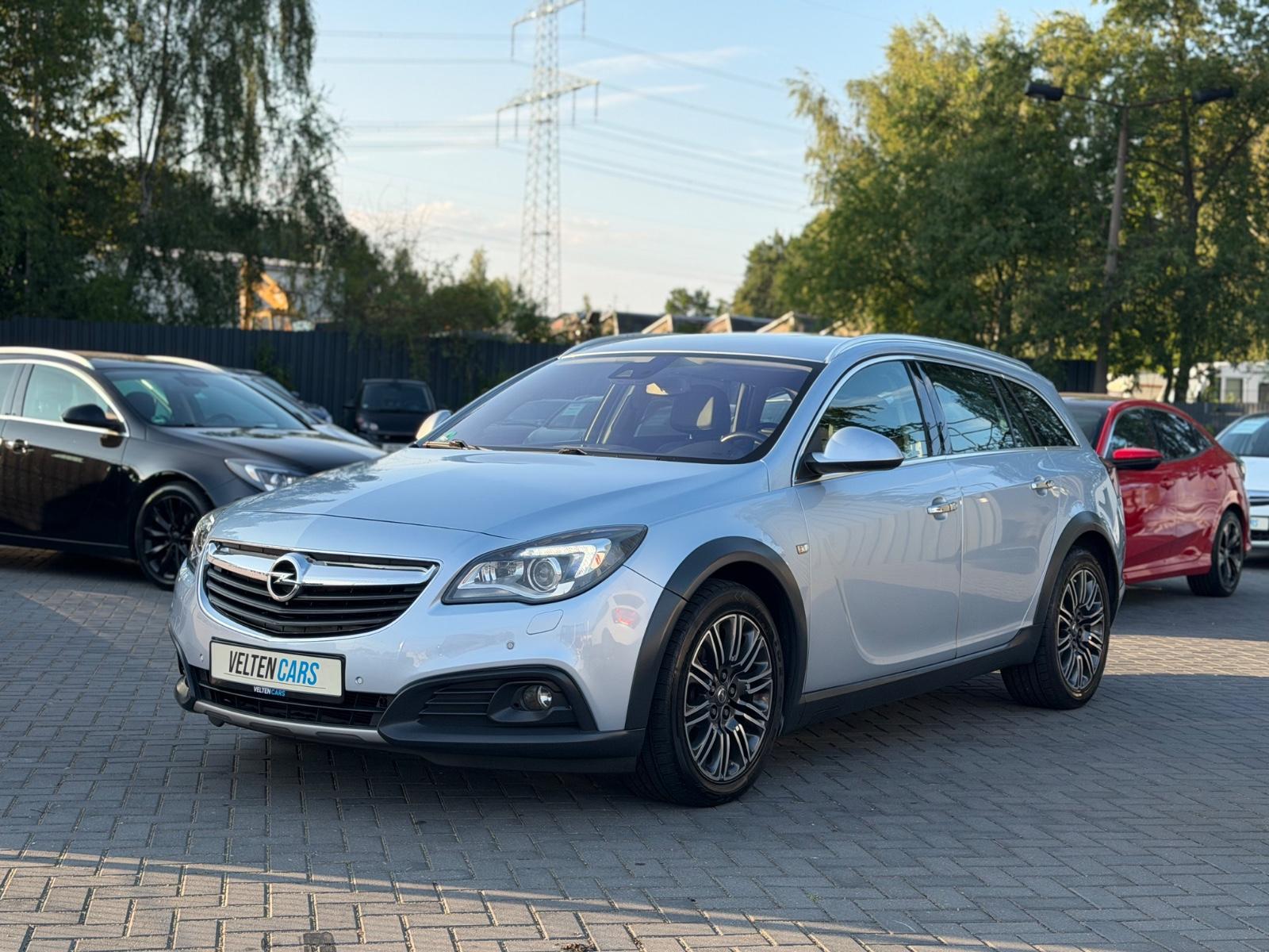 Opel Insignia A CT 4x4*AHK*XENON*SHZ*KAMERA*