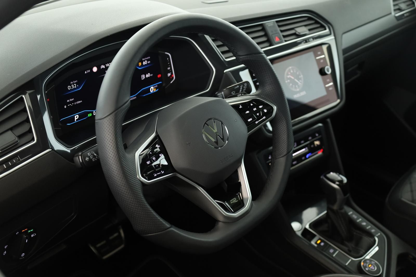 Volkswagen Tiguan Allspace 2.0 TDI 4M DSG R-Line 7 Pano Kam foto 9