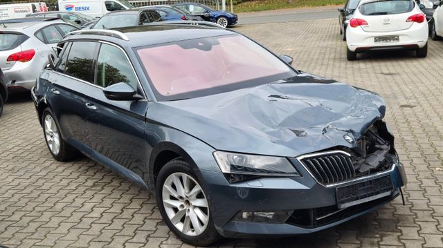 Skoda Superb Combi Style