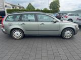 Volvo V50 Kombi 1.6 D Kinetic *AHK*AC*E-FENSTER* - gebrauchte Volvo V50 aus dem Jahr 2007