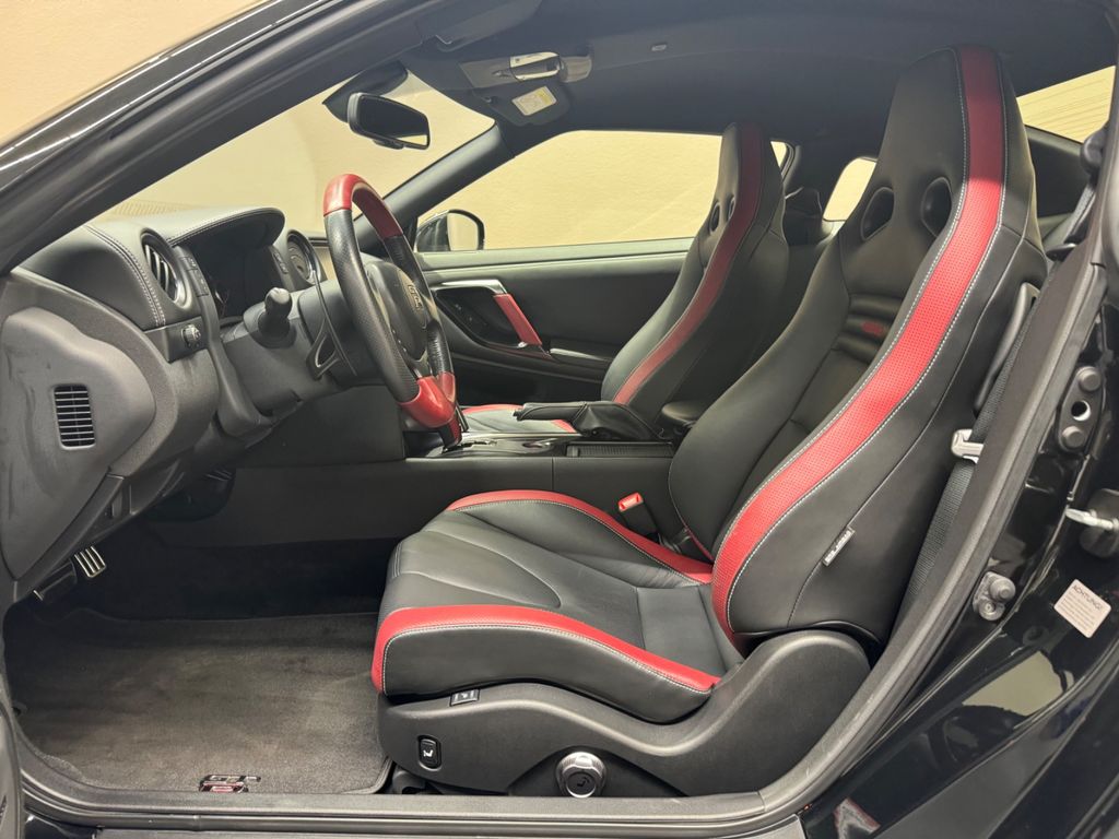 Nissan GT-R 3.8l R35**BLACK EDITION*FACELIFT*LED*BOSE**