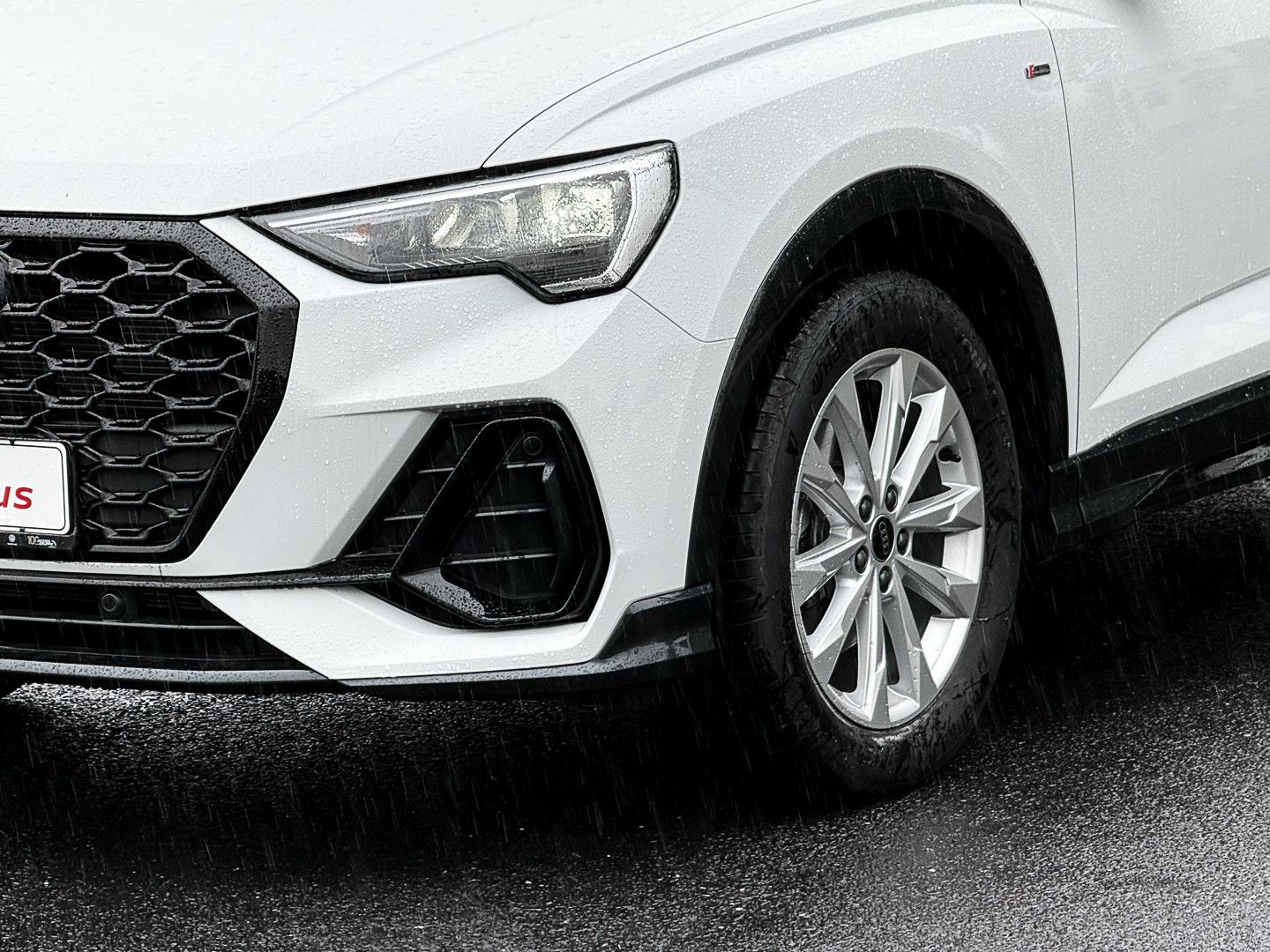 Audi Q3 Sportback 35TFSI S line Black ACC AHK Navi foto 5