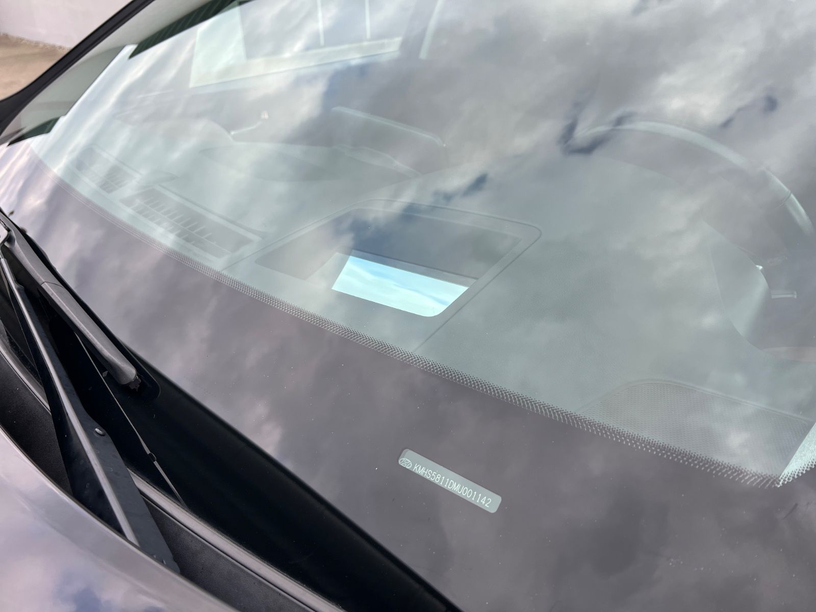 Fahrzeugabbildung Hyundai HYUNDAI SANTA FE 1.6 HEV 4WD Signature