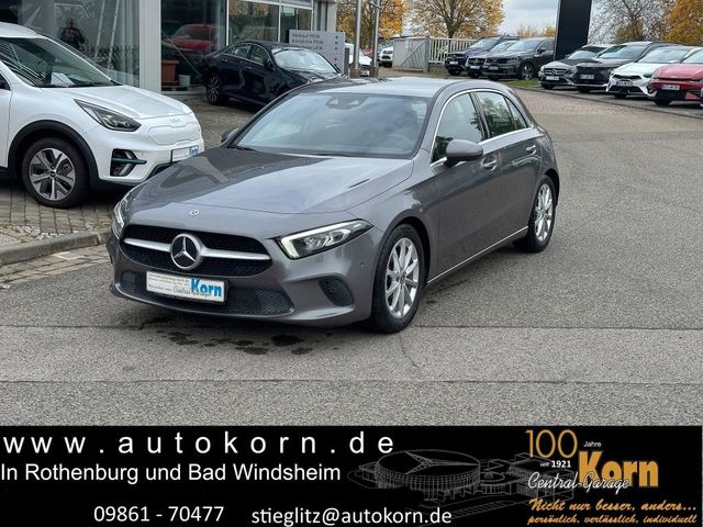 Mercedes-Benz A 200 Progressive 7G-DCT MBUX LED PDC Pakete