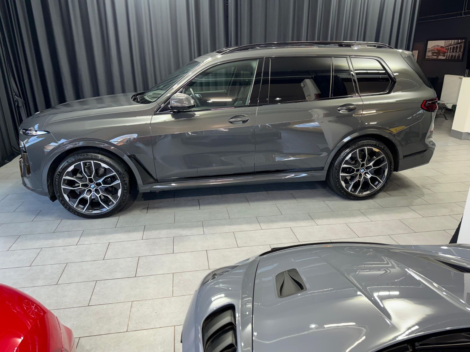 Fahrzeugabbildung BMW X7 xDrive 40 d M Sport Pro |22-ZOLL|7 SITZE|AHK