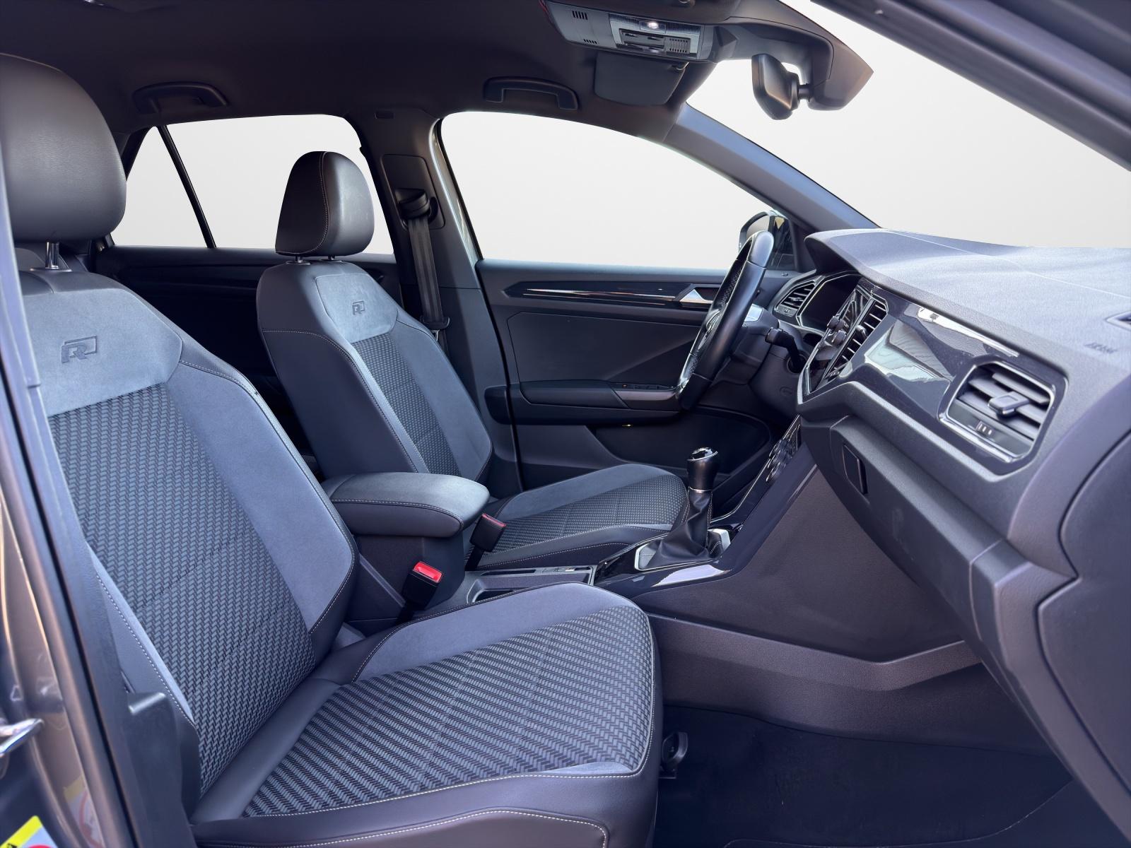 Volkswagen T-Roc 1.5 TSI Sport R-Line Interieur  Navi LED K