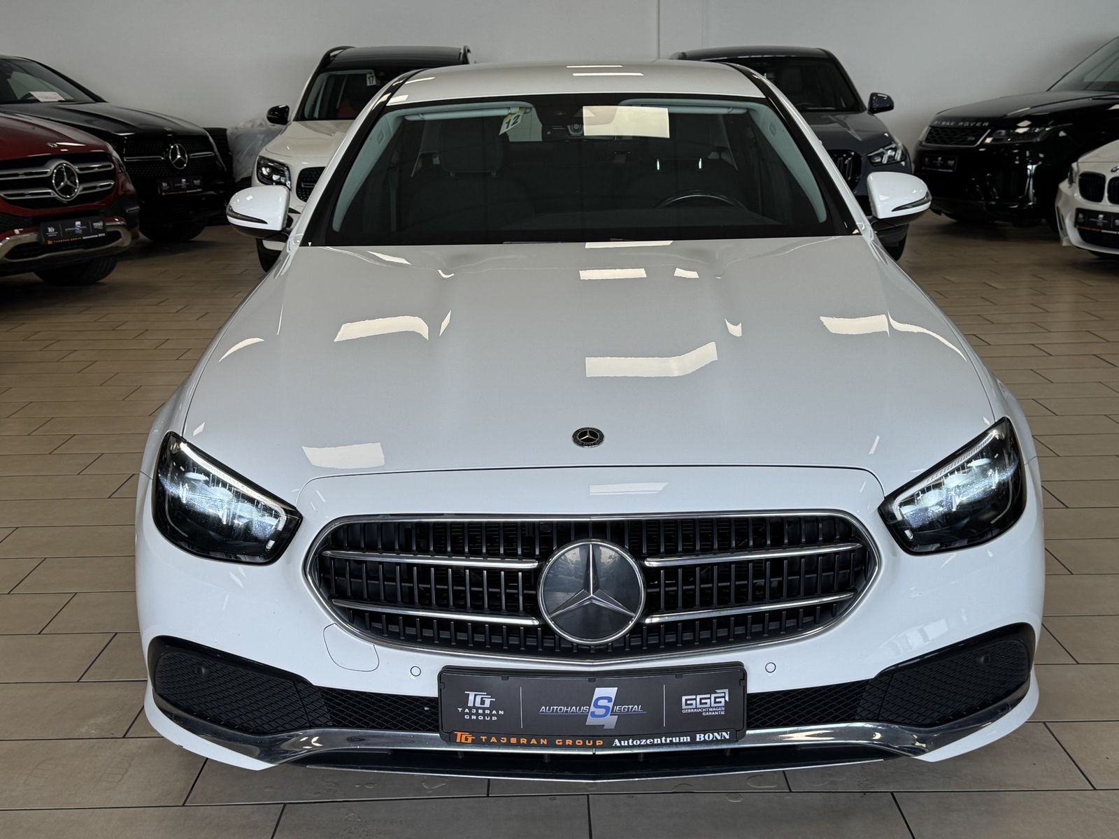 Mercedes-Benz E 220 d Navi*SHZ*LED*PDC*ACC*Spurhalte*1H* imagem 2