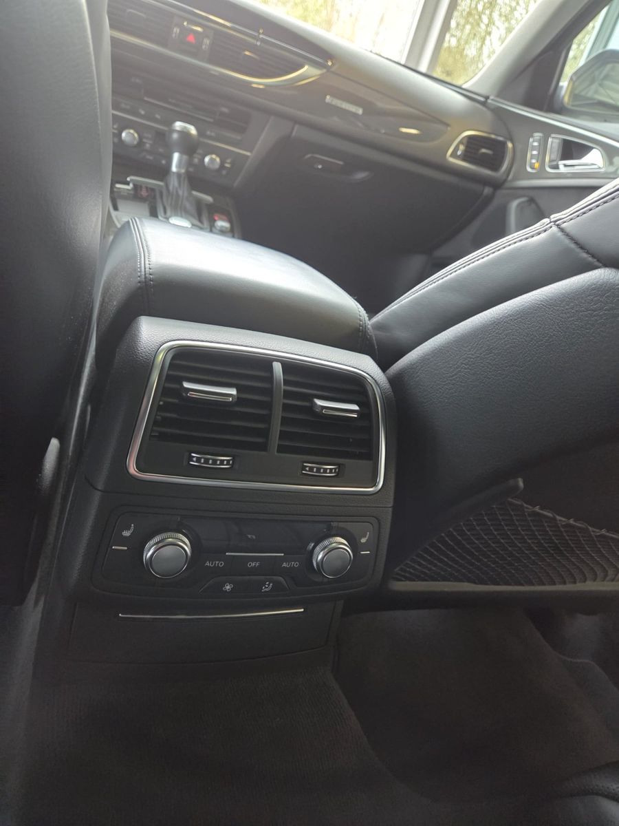 Fahrzeugabbildung Audi RS6 RS 6 Avant  quattro performance/Keramikbrems
