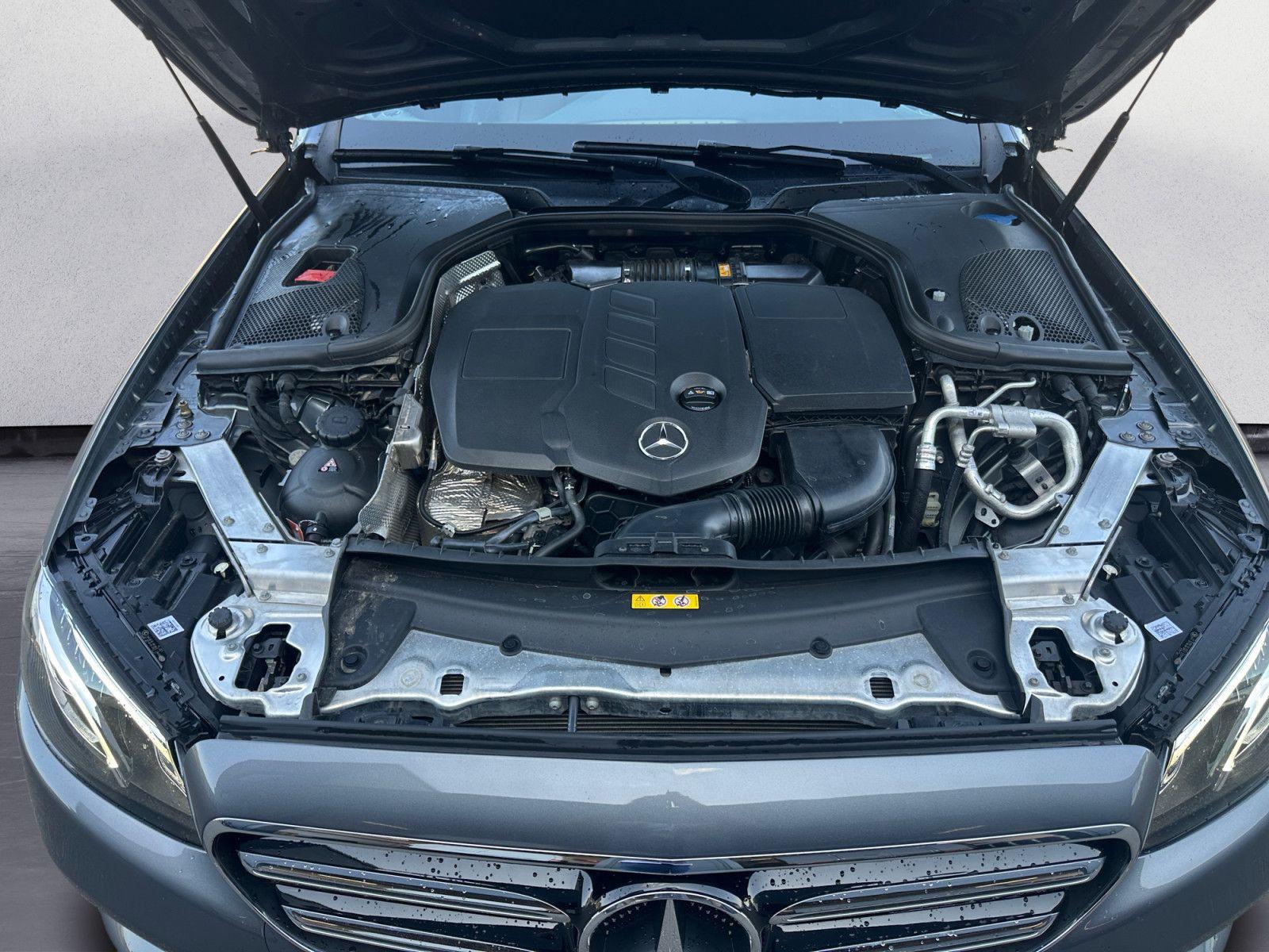 Mercedes-Benz E-Class d T-Modell Avantgarde, миниатюра 16