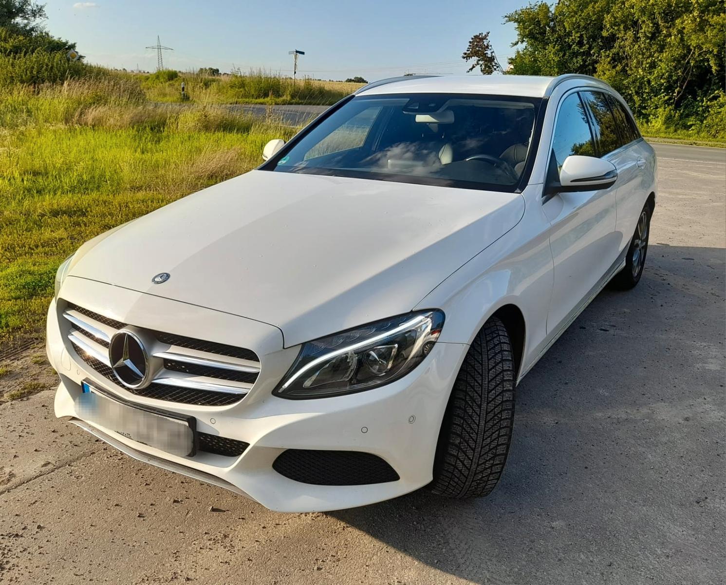 Mercedes-Benz C 160 T AVANTGARDE *NAVI*LED*SHZ*SEHR GEPFLEGT*