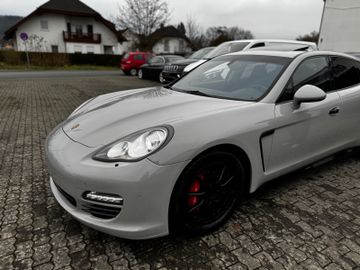 Porsche Panamera - 7