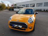 MINI One in Orange  - MINI ONE in Mönchengladbach