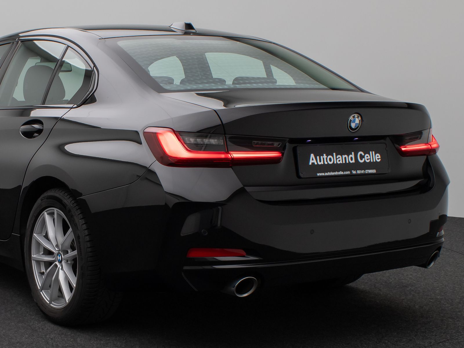 Fahrzeugabbildung BMW 318i GeschwindigRe DAB PDC CockpitPlus Widscreen