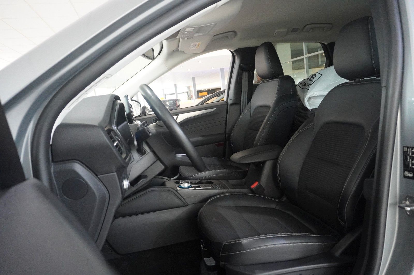 Fahrzeugabbildung Ford Kuga 1.5D TITANIUM X NAVI/LED/KAMERA/HUD/B&O/AHK