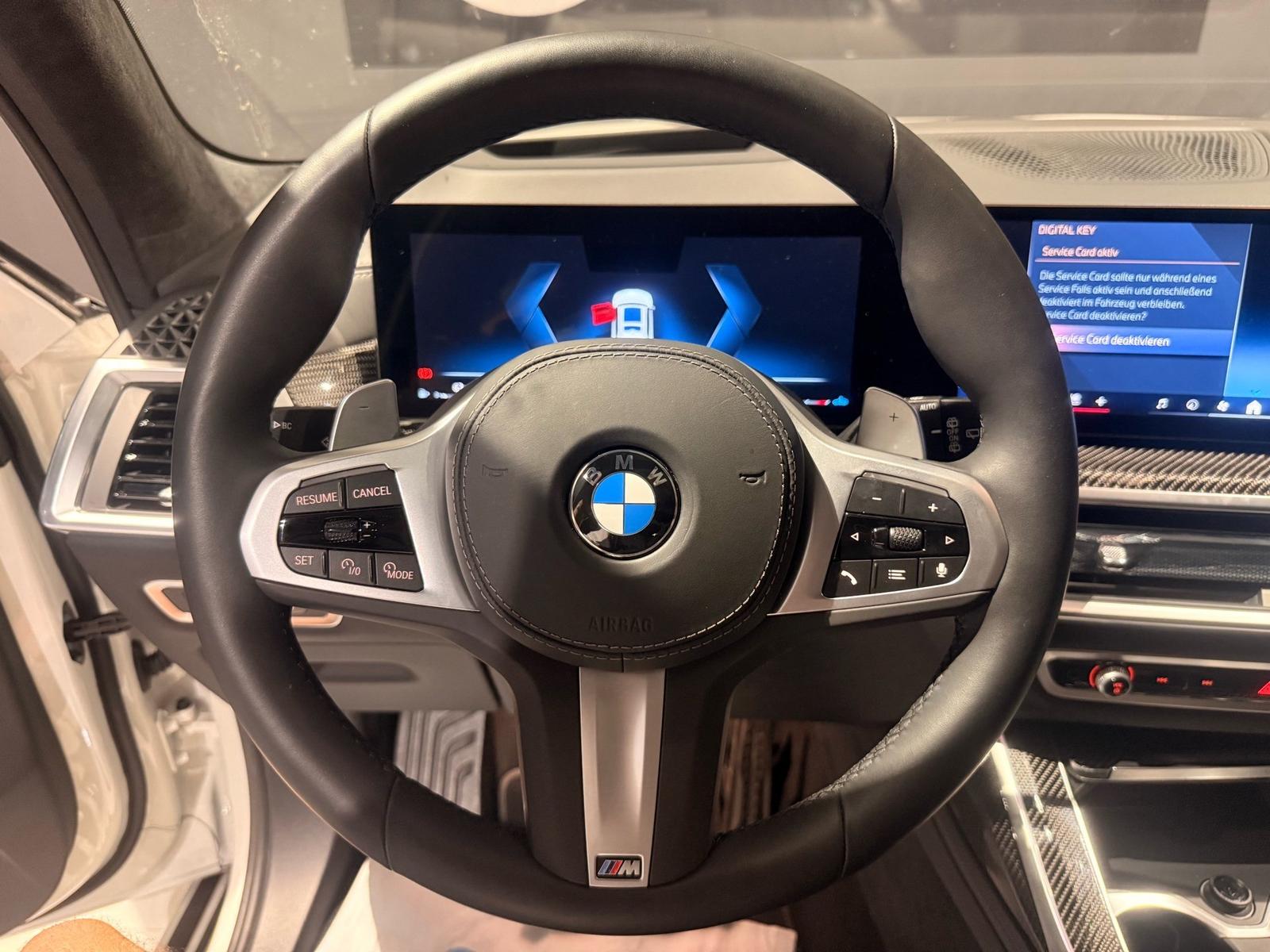 BMW X7 xDrive40d M Sport Pro "23" LUFT H&K – 23