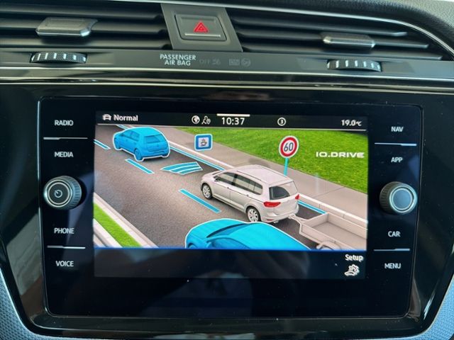 Touran GOAL 1.5 TSI DSG R-LINE AHK ACC SHZ NAVI