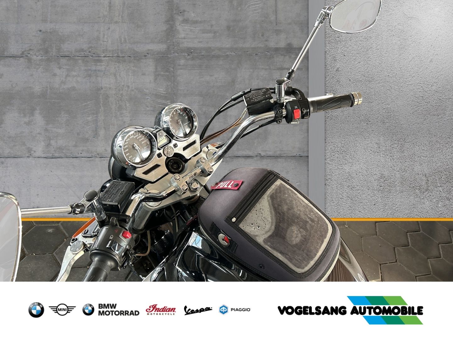 Fahrzeugabbildung Yamaha XJR 1300 Tankrucksack und Topcase inklusive