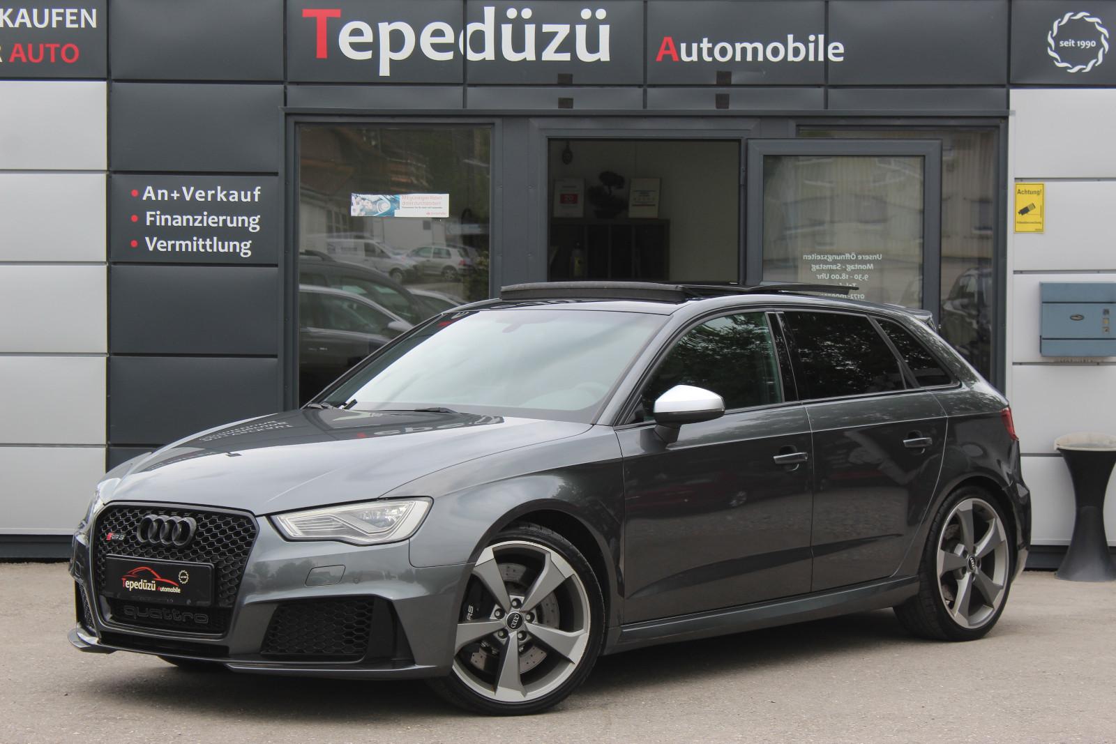 Audi RS3 Sportback 2.5 TFSI quattro*RS SITZE-AGA*PANO