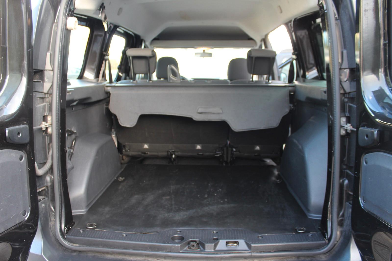 Dacia Dokker 2013 — photo 11